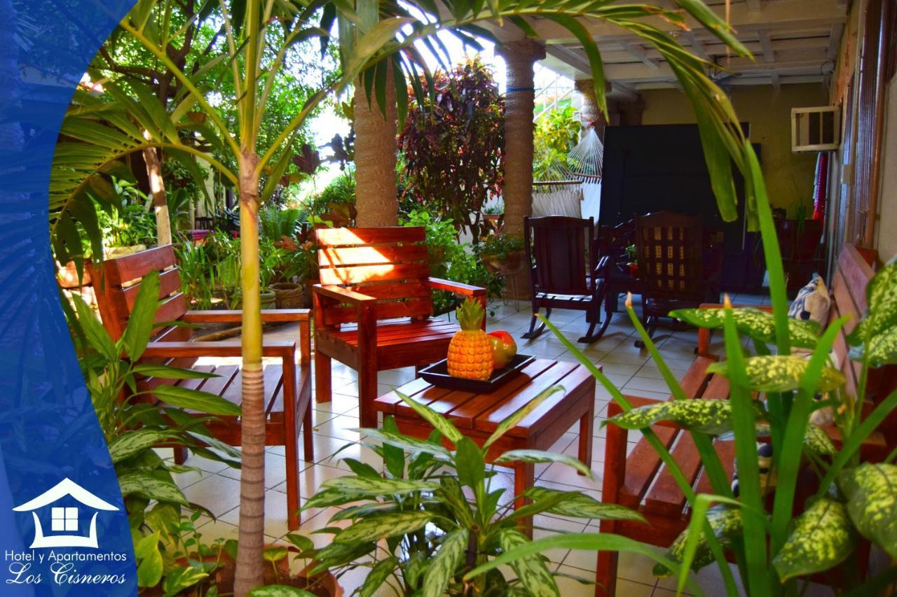 Hotel Y Apartments Los Cisneros Managua Eksteriør bilde